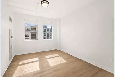 511 W Division Street #706, Chicago, IL 60610 - Photo 11