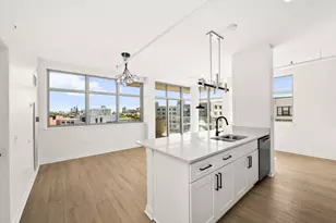 511 W Division St, Chicago, IL 60610 - Photo 5