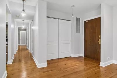 4601 W Touhy Avenue #412, Lincolnwood, IL 60712 - Photo 7