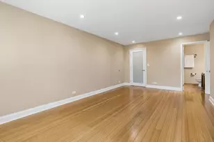 4601 W Touhy Ave, Lincolnwood, IL 60712 - Photo 17