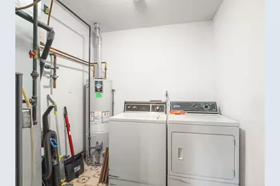 210 W Pacific Street, Davis Junction, IL 61020 - Photo 11