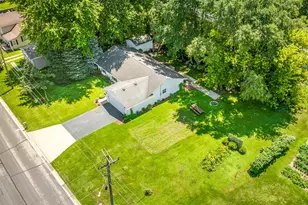210 W Pacific St, Davis Junction, IL 61020 - Photo 29