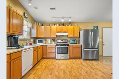 210 W Pacific Street, Davis Junction, IL 61020 - Photo 7