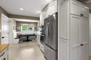 1240 Bar Harbor Terrace, Northbrook, IL 60062 - Photo 9