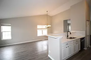 2518 Golf Ridge Cir, Naperville, IL 60563 - Photo 9