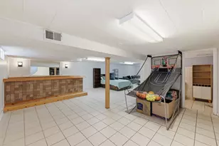 322 E Alden Dr, Addison, IL 60101 - Photo 15