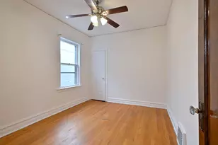 2630 W Carmen Ave, Chicago, IL 60625 - Photo 13
