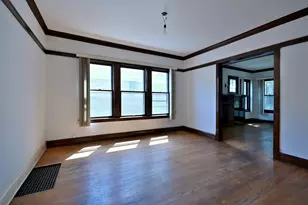 2630 W Carmen Ave, Chicago, IL 60625 - Photo 9
