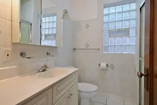 2630 W Carmen Ave, Chicago, IL 60625 - Photo 15