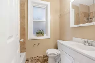 1747 W Pratt Blvd, Chicago, IL 60626 - Photo 13