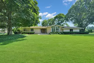 22W333 Glen Park Rd, Glen Ellyn, IL 60137 - Photo 1