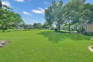 22W333 Glen Park Rd, Glen Ellyn, IL 60137 - Photo 31