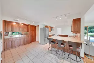 22W333 Glen Park Rd, Glen Ellyn, IL 60137 - Photo 13