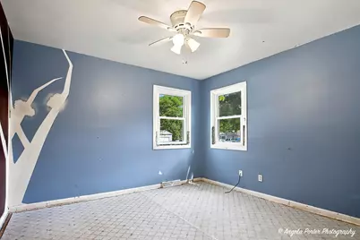 513 Rand Road, McHenry, IL 60051 - Photo 5