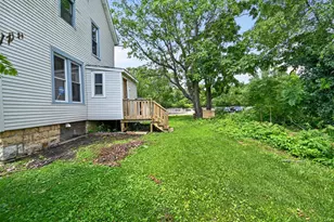 107 4th Ave, Joliet, IL 60433 - Photo 7