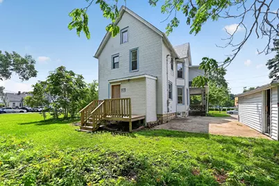 107 4th Avenue, Joliet, IL 60433 - Photo 5