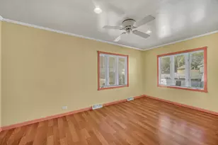18843 W Deerpath Rd, Grayslake, IL 60030 - Photo 11