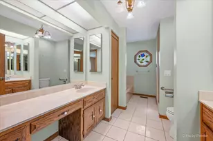 110 Villa Way, Bloomingdale, IL 60108 - Photo 23
