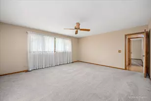 110 Villa Way, Bloomingdale, IL 60108 - Photo 21