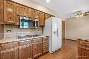 110 Villa Way, Bloomingdale, IL 60108 - Photo 13