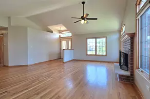 19604 Crested Butte Ln, Mokena, IL 60448 - Photo 9