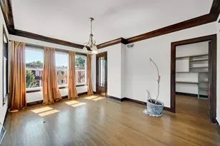 10645 S Prairie Ave, Chicago, IL 60628 - Photo 3
