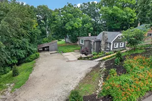 314 N Cresthill Ave, McHenry, IL 60051 - Photo 1