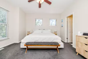 831 W 14th Pl, Chicago, IL 60608 - Photo 37