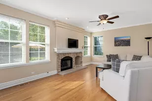 515 Superior St, Vernon Hills, IL 60061 - Photo 13