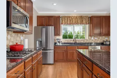 515 Superior Street, Vernon Hills, IL 60061 - Photo 11