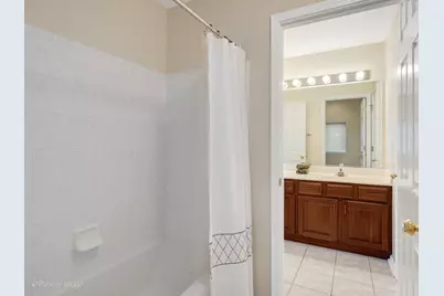 515 Superior Street, Vernon Hills, IL 60061 - Photo 23