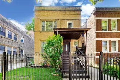 4542 N Long Avenue, Chicago, IL 60630 - Photo 1