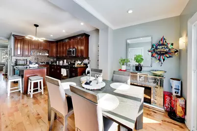 4542 N Long Avenue, Chicago, IL 60630 - Photo 9