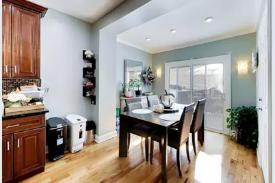 4542 N Long Avenue, Chicago, IL 60630 - Photo 7