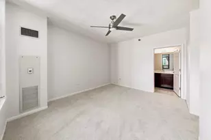 1134 W Granville Ave, Chicago, IL 60660 - Photo 11