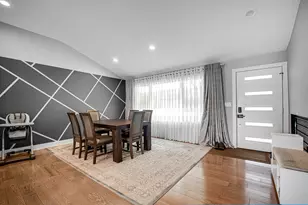 10324 S 81st Ave, Palos Hills, IL 60465 - Photo 5