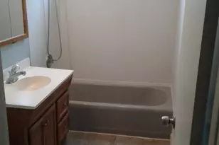6321 Dunham Rd, Downers Grove, IL 60516 - Photo 7