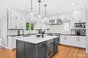 900 Sheehan Ave, Glen Ellyn, IL 60137 - Photo 9
