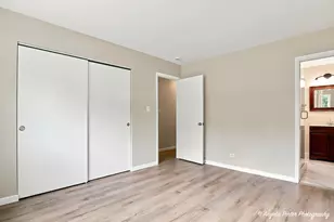 1403 Dairy Ln, Mundelein, IL 60060 - Photo 21