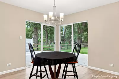 1403 Dairy Lane, Mundelein, IL 60060 - Photo 9