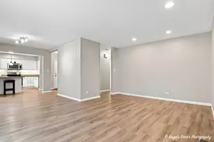 1403 Dairy Ln, Mundelein, IL 60060 - Photo 15