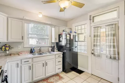 11029 S Troy Street, Chicago, IL 60655 - Photo 7