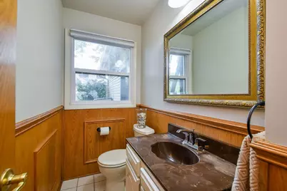 1521 Hillcrest Court, Lombard, IL 60148 - Photo 9