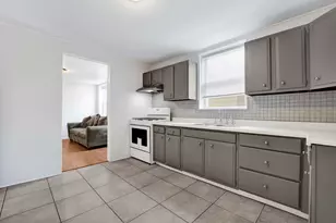465 W 27th St, Chicago, IL 60616 - Photo 9