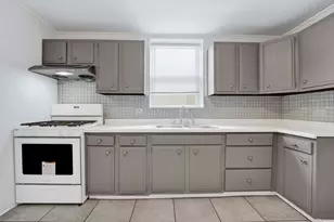 465 W 27th St, Chicago, IL 60616 - Photo 7