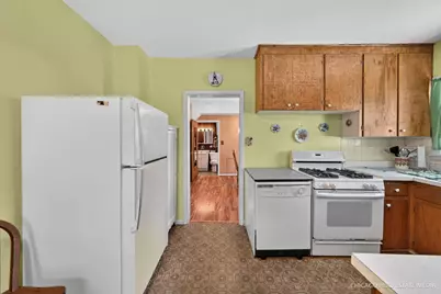 921 Wheeler Street, Woodstock, IL 60098 - Photo 7