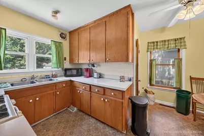 921 Wheeler Street, Woodstock, IL 60098 - Photo 9