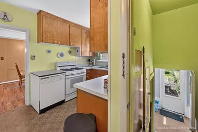 921 Wheeler Street, Woodstock, IL 60098 - Photo 15