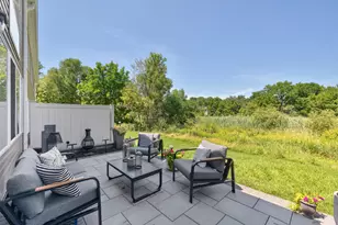 405 Locksley Dr, Streamwood, IL 60107 - Photo 21