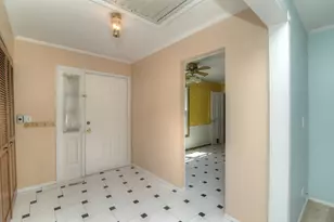 190 Appleby Dr, Glendale Heights, IL 60139 - Photo 3